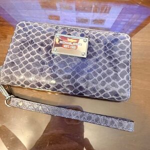 Michael Kors zip around wallet